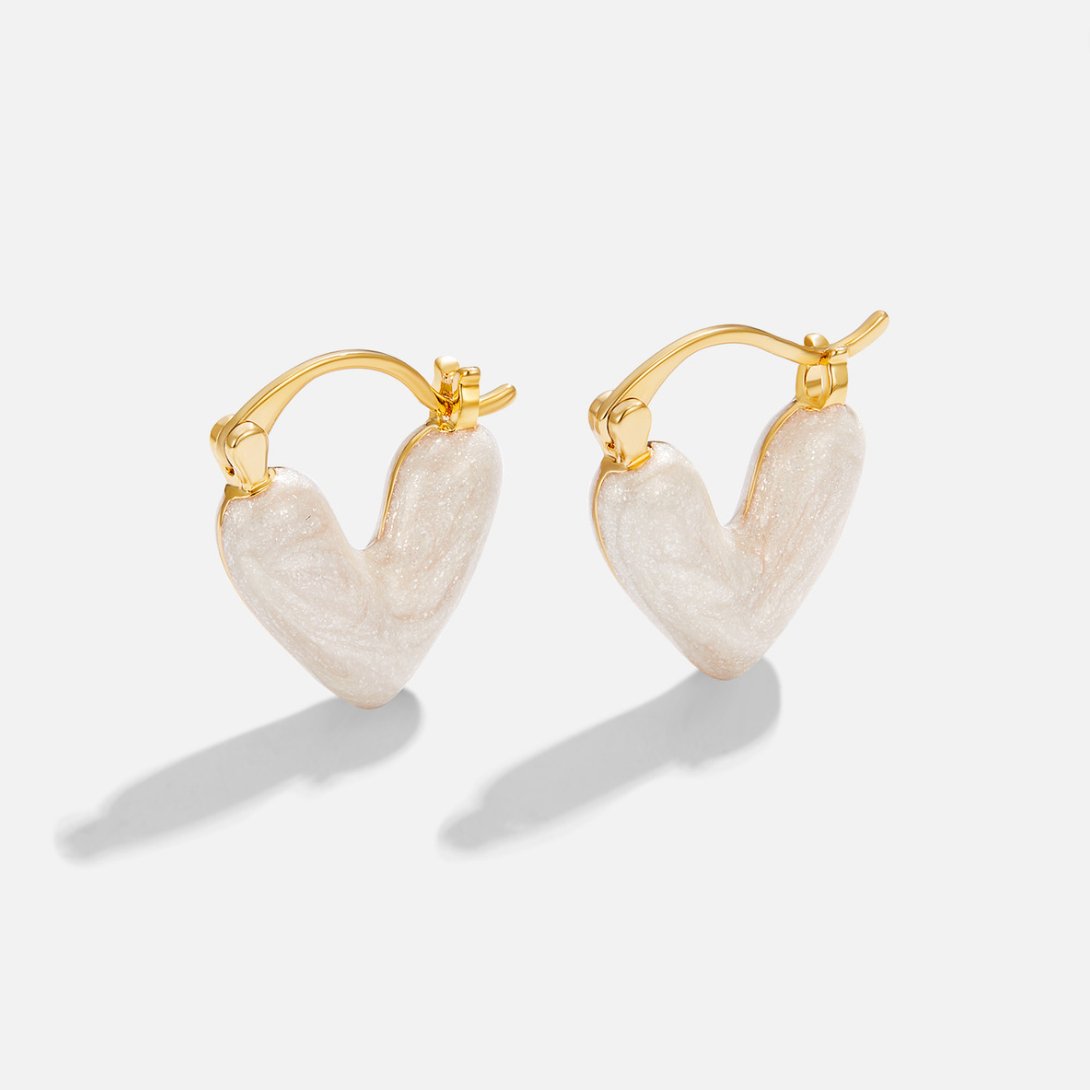 Klára-Luisa – Orecchini in oro con piccoli cristalli.