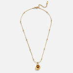 Rosa – Collana dorata con piccole perle