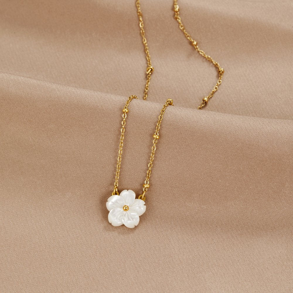 Juli – Collana a doppio strato con pendente rotondo